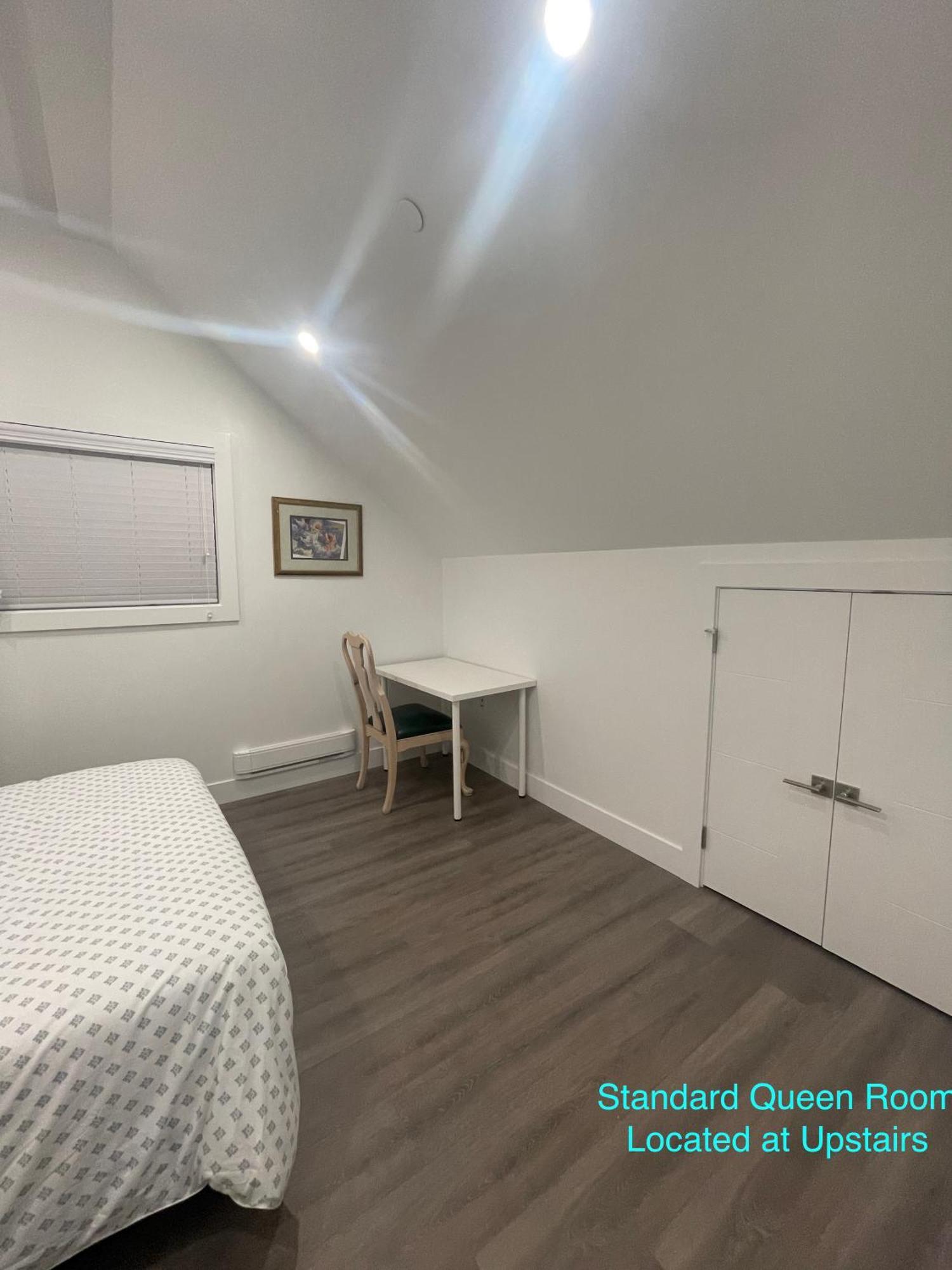 South Vancouver Guesthouse 외부 사진